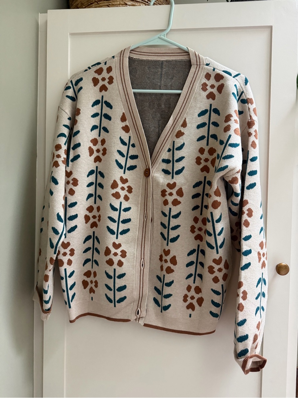 Cream Floral Pattern V-Neck Cardigan Sweater